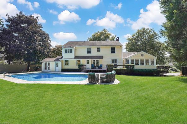 Backyard, Exterior, Pool