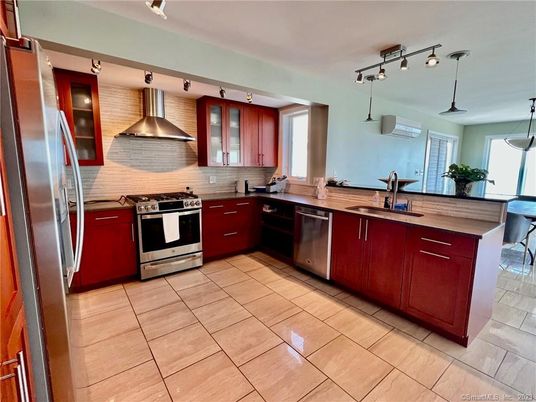 Interior, Kitchen, Stainless Steel Appliances