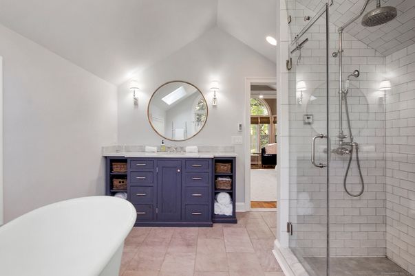 Bathroom, Dual Sink Vanities, Free Standing Baths, Glass Shower, Interior, Recessed Lighting