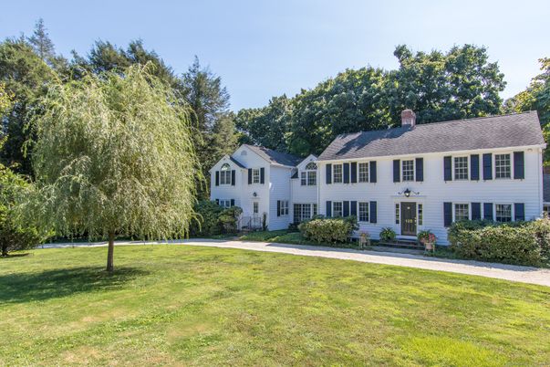 Backyard, Exterior, Facade, Georgian
