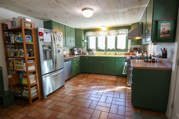 Interior, Kitchen, Stainless Steel Appliances