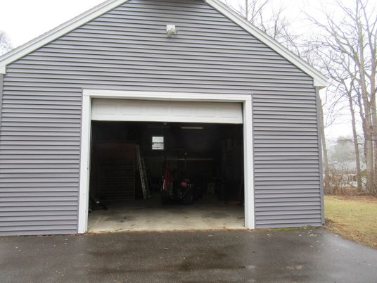 Detached Garage, Exterior
