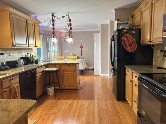 Interior, Kitchen, Pendant Lights, Wood Texture Flooring