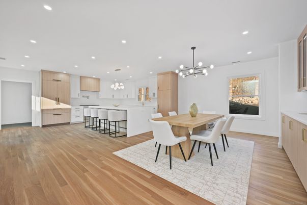 Dining room, Interior, Kitchen, Pendant Lights, Recessed Lighting, Wood Texture Flooring