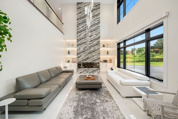 Interior, Living room, Pendant Lights, Recessed Lighting