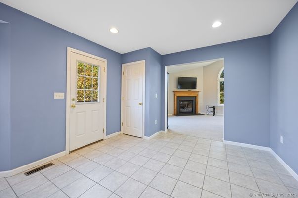 Empty room, Fireplace, Interior, Recessed Lighting