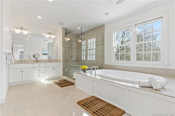 Bathroom, Dual Sink Vanities, Glass Shower, Interior, Recessed Lighting