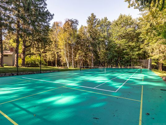 Exterior, Tennis Courts