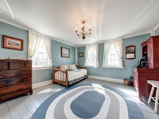 Bedroom, Chandelier, Interior, Recessed Lighting