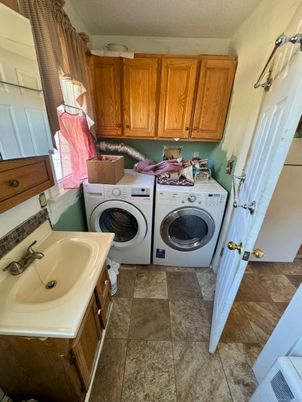 Interior, Washer