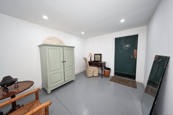 Interior, Recessed Lighting