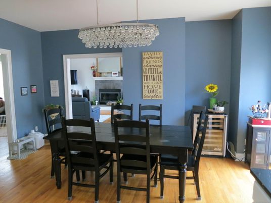 Chandelier, Dining room, Fireplace, Interior, Pendant Lights, Wood Texture Flooring