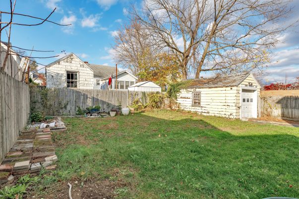 Backyard, Detached Garage, Exterior