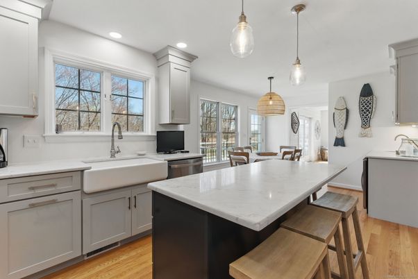 Dining room, Interior, Kitchen, Pendant Lights, Recessed Lighting, Wood Texture Flooring