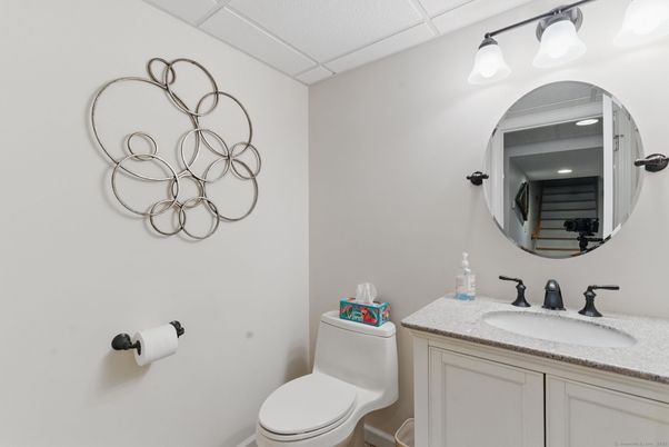 Bathroom, Interior, Recessed Lighting