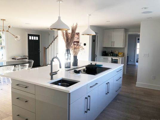 Interior, Kitchen, Pendant Lights, Recessed Lighting, Wood Texture Flooring