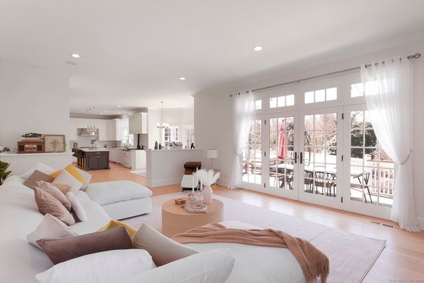 Interior, Kitchen, Living room, Pendant Lights, Recessed Lighting, Wood Texture Flooring