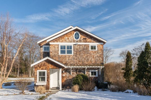 Exterior, Facade, Brick Traditional