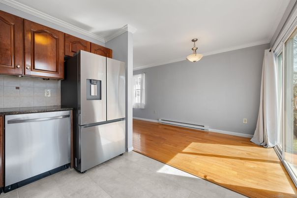 Interior, Kitchen, Pendant Lights, Wood Texture Flooring
