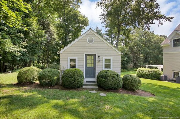 Backyard, Exterior, Facade, Farmhouse