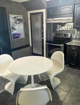 Dining room, Interior