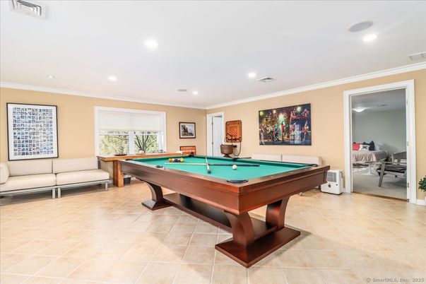 Billiard Table, Game Room, Interior, Recessed Lighting