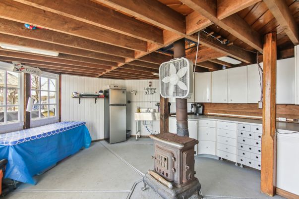 Interior, Wooden Beams