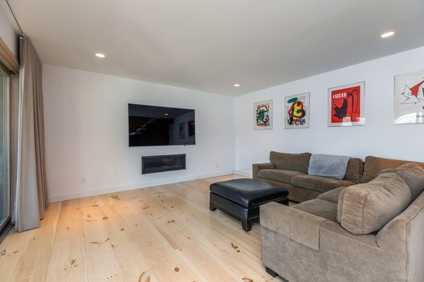 Fireplace, Interior, Living room, Recessed Lighting, Wood Texture Flooring