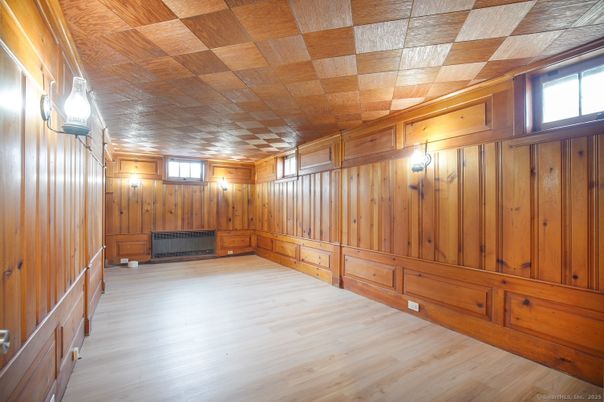 Empty room, Interior, Wooden Ceilings, Wood Texture Flooring, Wooden Walls