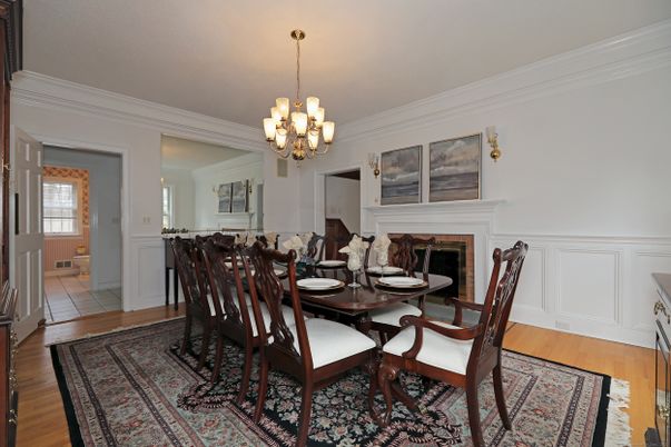 Chandelier, Dining room, Fireplace, Interior, Wood Texture Flooring