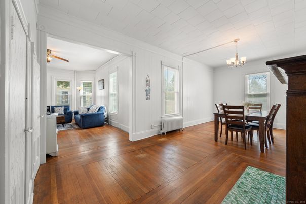 Chandelier, Dining room, Interior, Living room, Wood Texture Flooring