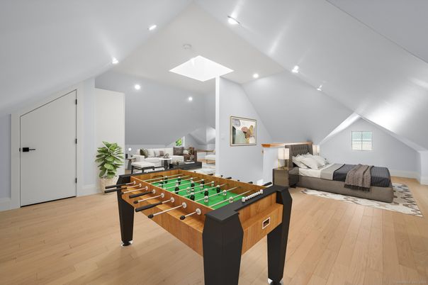 Game Room, Interior, Living room, Recessed Lighting, Wood Texture Flooring