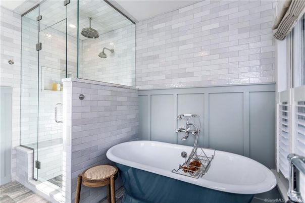 Bathroom, Free Standing Baths, Glass Shower, Interior