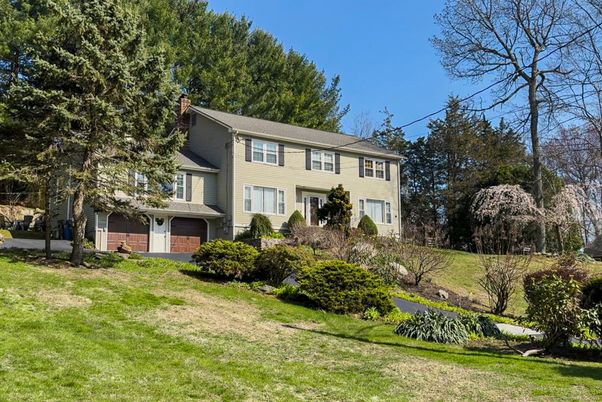 Attached, Backyard, Exterior, Facade, Georgian