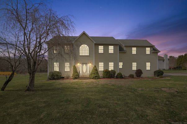 Backyard, Exterior, Facade, Georgian