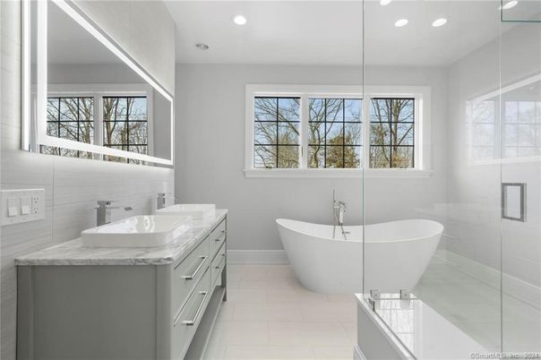 Bathroom, Dual Sink Vanities, Free Standing Baths, Glass Shower, Interior, Recessed Lighting