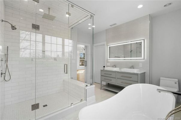 Bathroom, Dual Sink Vanities, Free Standing Baths, Glass Shower, Interior, Recessed Lighting