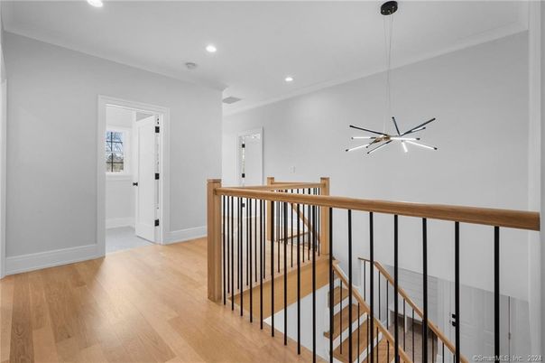Interior, Pendant Lights, Recessed Lighting, Wood Texture Flooring