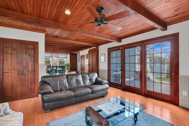 Interior, Living room, Pendant Lights, Recessed Lighting, Wooden Beams, Wooden Ceilings, Wood Texture Flooring