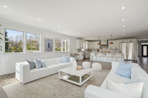 Interior, Kitchen, Living room, Pendant Lights, Recessed Lighting, Stainless Steel Appliances, Wood Texture Flooring