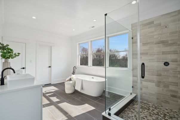 Bathroom, Free Standing Baths, Glass Shower, Interior, Recessed Lighting