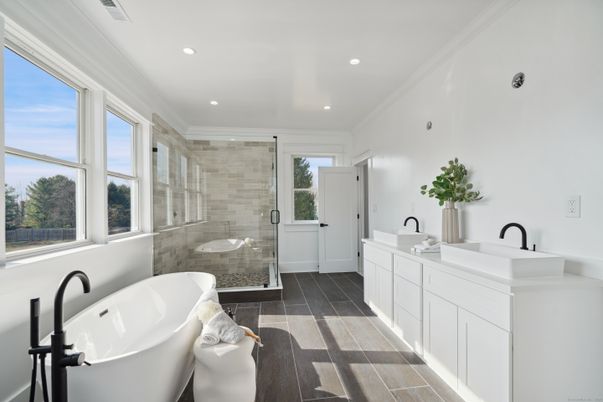 Bathroom, Dual Sink Vanities, Free Standing Baths, Glass Shower, Interior, Recessed Lighting