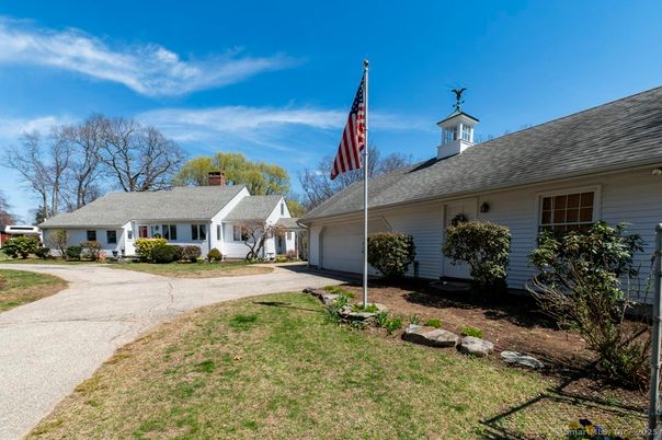 Attached, Exterior, Facade, Cape Cod