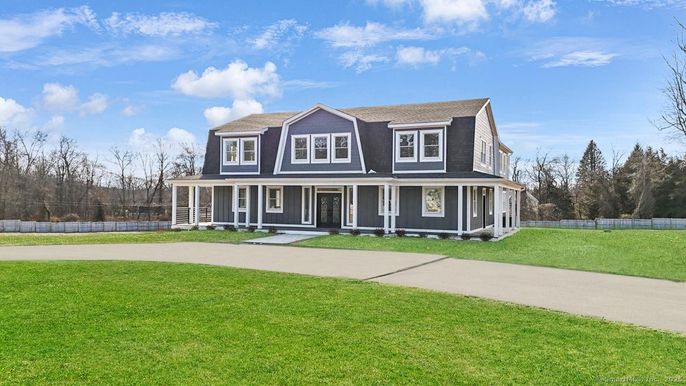 Backyard, Exterior, Facade, Georgian