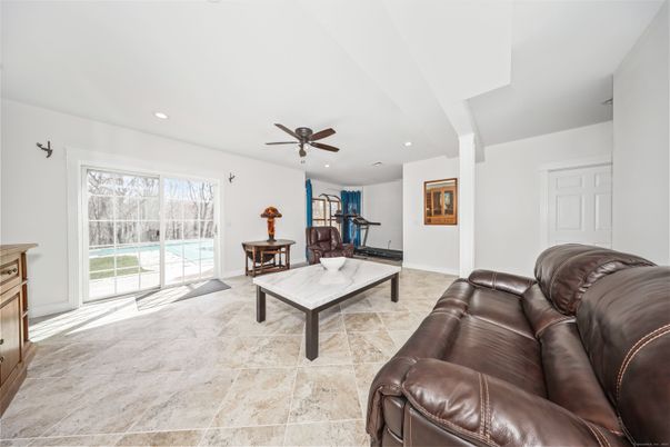 Billiard Table, Game Room, Interior, Living room, Recessed Lighting