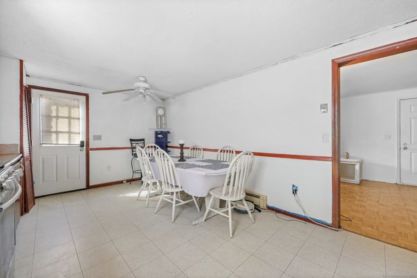 Dining room, Interior