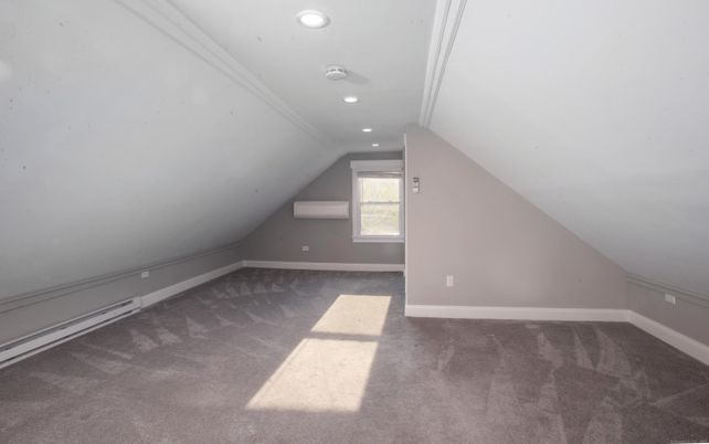 Empty room, Interior, Recessed Lighting