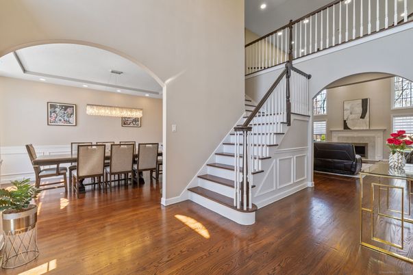Dining room, Fireplace, Interior, Recessed Lighting, Wood Texture Flooring