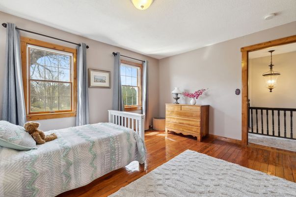 Bedroom, Interior, Pendant Lights, Wood Texture Flooring