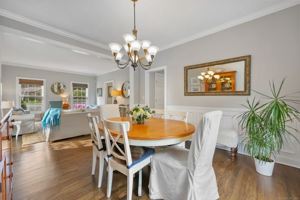 Chandelier, Dining room, Interior, Living room, Wood Texture Flooring